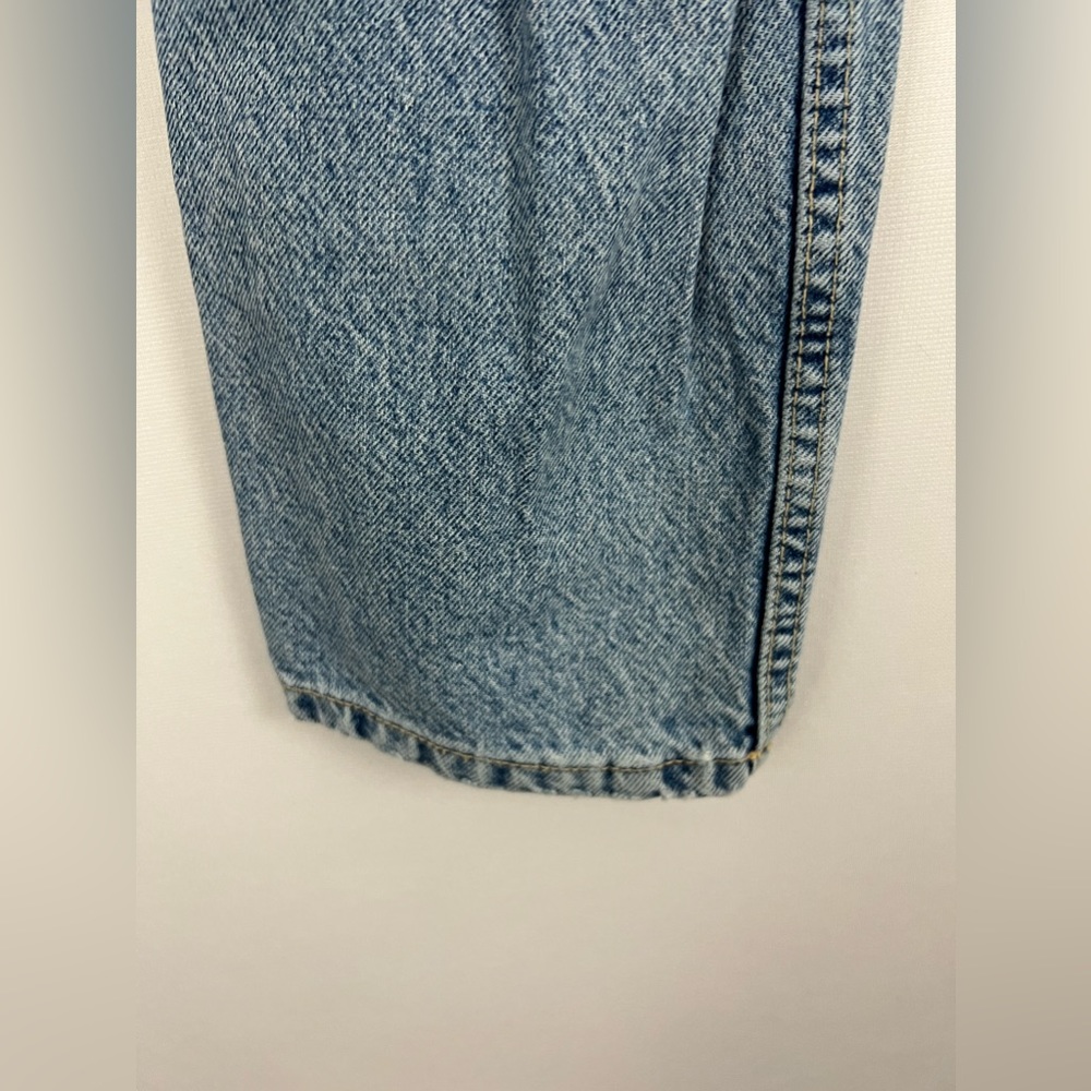 Zara Distressed High Rise Mom Jeans - Picture 9 of 13